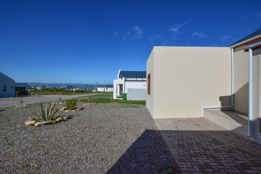 3 Bedroom Property for Sale in Hoogland Western Cape